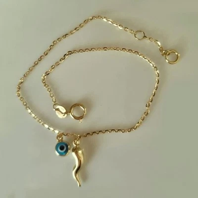 9ct Gold Italian bracelet evil eye and Cornicello horn. Diamond cut chain. - Image 1 of 2