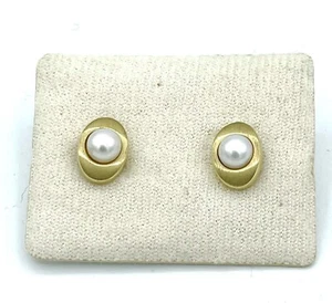 1 PAIO Orecchini a perno in 333/- 8 crt. Oro giallo con perla coltivata Akoya - Foto 1 di 2