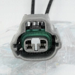 2-Pin License Plate Light Connector Pigtail Fit For Toyota Tacoma 2007-2014 - Picture 1 of 2