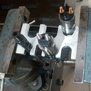 CR Injector Disassemble Dismounting Frame Tool Injector Nozzle Repair Tools - Picture 1 of 6