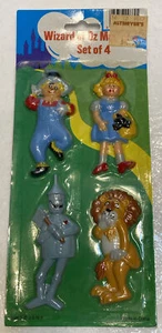 Vintage 4pc Wizard of Oz Magnet Set - Plastic - NIP - Picture 1 of 6