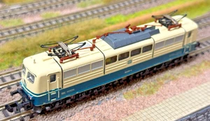 Minitrix 2068 Spur N E-Lok BR 151 oceanblau/beige TOP OVP - Bild 1 von 8
