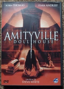 Amityville Dollhouse ( 1996) Region 0, PAL format, DVD , Italian Import - Bild 1 von 3