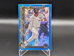 2025 Topps Holiday JAZZ CHISHOLM #H176 Metallic Blue Glitter New York Yankees - Picture 1 of 2