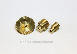 Schraubenrad, Zahnrad schräg verzahnt 45°, Modul 0,5, Messing, - Picture 1 of 1
