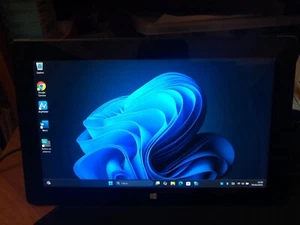 Microsoft Surface Pro 2 - i5-4200U, 4GB RAM, 128GB SSD - Windows 11 Pro - Foto 1 di 6