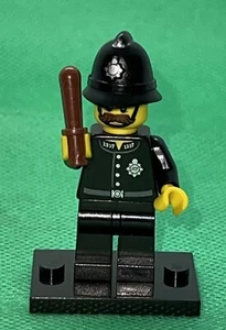 Lego Minifigures Series 11 - Constable CMF - Picture 1 of 5