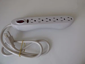 GE SurgePro Electronics Surge Protector 6 Standard Outlets (55206) 3Ft. White - Picture 1 of 5