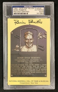 Robin Roberts Signed Gold HOF Plaque Postcard Yellow Autograph Phillies PSA/DNA - Picture 1 of 2