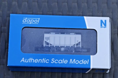 Dapol N Gauge 2F-036-047 Bulk Grain Hopper BR Grey B885320 New In Box - Image 1 of 3