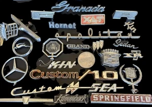 Lot of 25 Mixed Vintage CAR Badge/Emblem/Hood Ornament ALL METAL - Picture 1 of 6