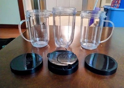 3 MAGIC BULLET REPLACEMENT CUPS WITH TO GO AND SEALED LIDS - NEW NEVER USED  - Image 1 of 2