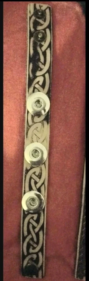 Tribal Tattoo Chunks Lederarmband braun, passend zu Noosa - Bild 1 von 1