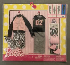 BARBIE 2016 SEVEN PC FASHION PACK PINK GRAY DRESS &ACCESSORIES FBB79 NEW 2016