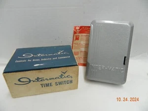 Intermatic Mechanical Time Switch Gray T103 NOS - Picture 1 of 8