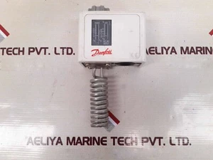 Danfoss kp 62 temperature control switch, a0074 - Picture 1 of 4