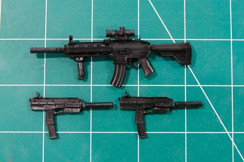 Custom Arsenal pack resin black cast 1:12 sub machine gun rifle Cover