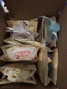 Organic Handmade Luxurious Soaps Botanicals Colloidal Oatmeal 3butter 5bars - Picture 1 of 14