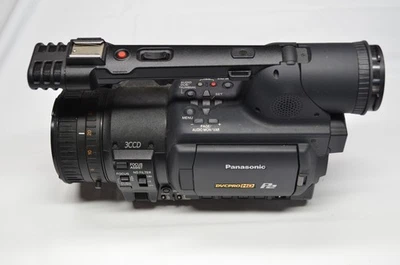 Panasonic AG-HVX200P, 3CCD DVCPRO HD P2 Camcorder Untested - Image 1 of 4