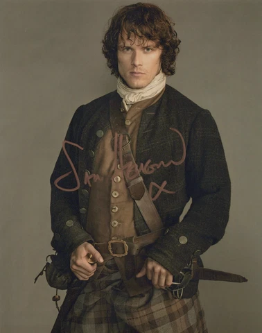 Sam Heughan (Outlander) signed 8x10 photo In-person Cover