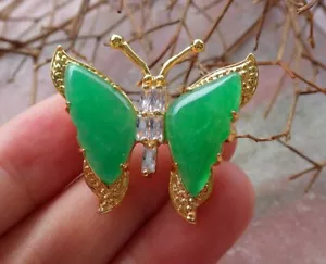 Yellow Gold Plate Green JADE Butterfly Brooch pin Diamond Imitation 300241 - Picture 1 of 8