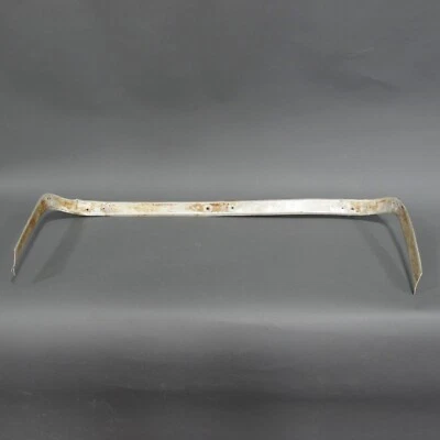 Facel Vega III 1963 (3) pieza de moldura envolvente de aluminio  Foto 1 de 4