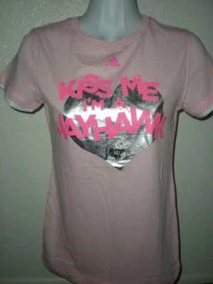 New-Mended- Kiss Me I'm a Kansas Jayhawks Youth Girls Medium (M 10/12) Shirt - Image 1 of 4