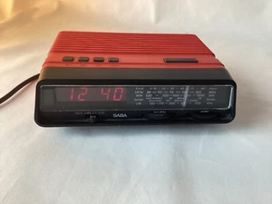 Vintage Saba Clockradio - Working - Picture 1 of 4