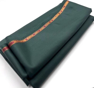 Green Super 130s Wool Fabric Suiting Jackets Thobes Dishdasha 3.50m x 1.50m - Image 1 of 4