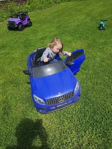 Mercedes Giocattolo Bambini Auto a Batteria Amg 63 Blu - Foto 1 di 9