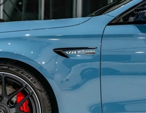 Mercedes-Benz OEM Gloss Black Night Package Fender Side Trims W213 E63 AMG New - Picture 1 of 2