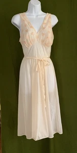 1950s Vintage Van Raalte Nightgown MYTH Peach Embroider Nightgown Fairy Sz 34 - Picture 1 of 18
