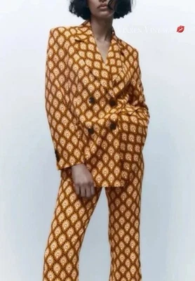 ZARA BLAZER INDIE ESTAMPADO PEITO DUPLO E ALARGADORES DE CINTURA ALTA 2 PEÇAS CALÇA TERNO US$ 238 - Imagem 1 de 4