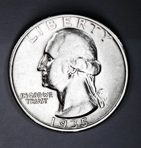 1935-s Washington Quarter.   High Grade.    (Inventory A) Cover