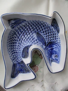 Puddingform "etc".,  *halbkreis-gebogene Fischform*-- Keramik-- - Bild 1 von 9
