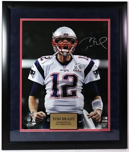 Tom Brady Autographed 16x20 Photo with Frame Tristar COA - Picture 1 of 5