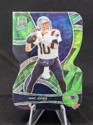 2022 Spectra Mac Jones Neon Green Die-Cut Prizm /30 No. 83 Patriots - Image 1 of 2