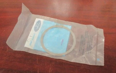 1987 年 UP NOS Mercury Capri T-9 5 速变速器主轴垫片 — 第 1/2 张图片