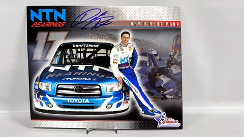 2004 - 2005 NASCAR Hero Card Signed David Reutimann Cover