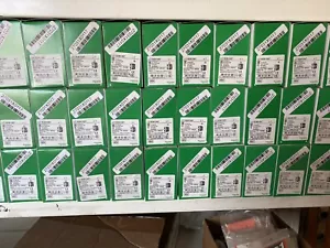 Schneider EasyPact TVS Protector 3P(3 NO) - AC-3 - = 440V 9A - 220V AC Coil - Picture 1 of 7