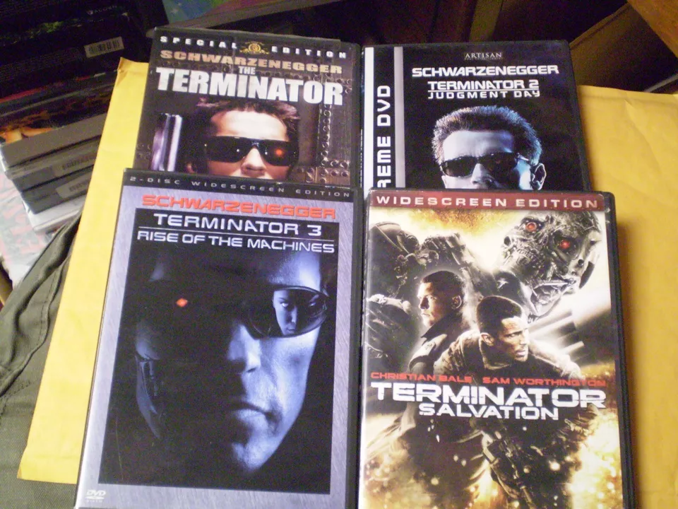 (4) The Terminator DVD Lot: Terminator 1, 2 & 3 + Salvation    Schwarzenegger - Image 1 of 1