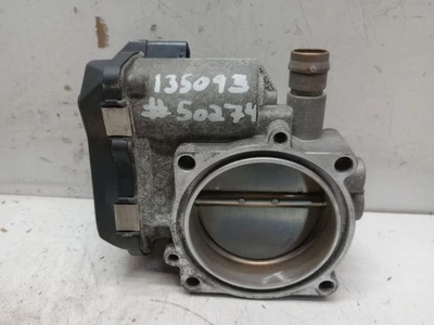 Cuerpo del acelerador 3,0 L turbo para BMW X6 1643808 11-19 Foto 1 de 4