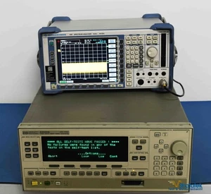 Hewlett Packard 83622B Signal Generator - With Options - Picture 1 of 10