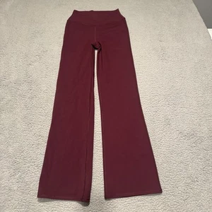 Vuori Chilled Out Bootcut Color Burgundy Size Small x 31” - Picture 1 of 12