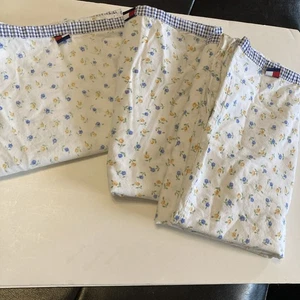 Vtg 3 Tommy Hilfiger Pillowcases 2 King/1 Standard Floral Plaid Trim Cottage - Picture 1 of 7