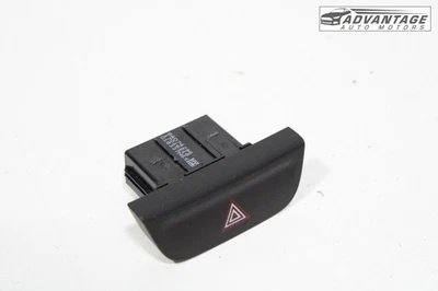 Chevrolet Malibu 2016-2023 tablero de instrumentos luz de peligro interruptor de control OEM Foto 1 de 4