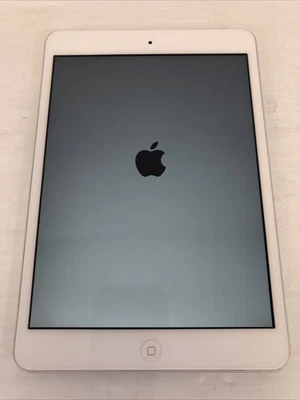 Apple iPad Mini 2 32GB AT&T Silver / White A1490 - Image 1 of 4