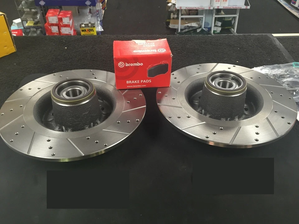 FOR RENAULT CLIO MK3 RS 197 CROSS DRILLED GROOVED BRAKE DISC BREMBO PAD REAR  - Image 1 of 1