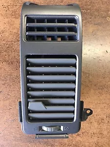 NEW OEM NISSAN 2004-2006 TITAN/ARMADA PASSENGER SIDE AC VENT ASSEMBLY - GRILLE - Picture 1 of 5