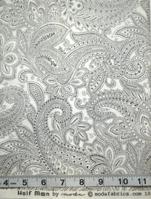 Half Moon White/Black Paisley BTY #32352 Moda Fabrics Cotton Sew Quilt Craft - Image 1 of 3
